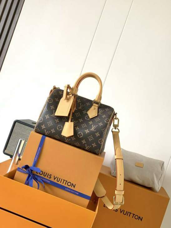 Picture of Louis Vuitton Handbags _SKUfw212757502fw
